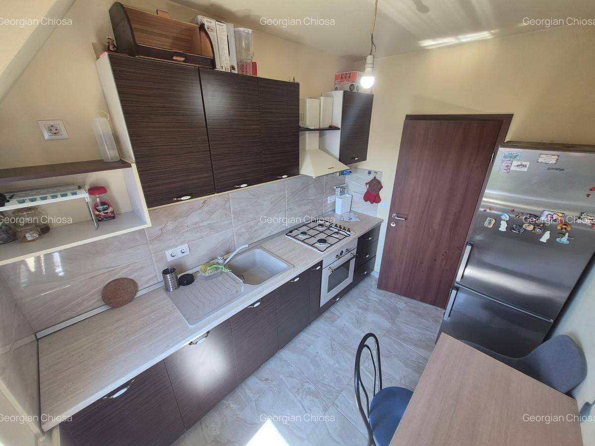 2 Cam-Dacia-51MP--3 Min Iulius Town-Mobilat-Centrala-Aer conditionat-75.000 Euro - 13