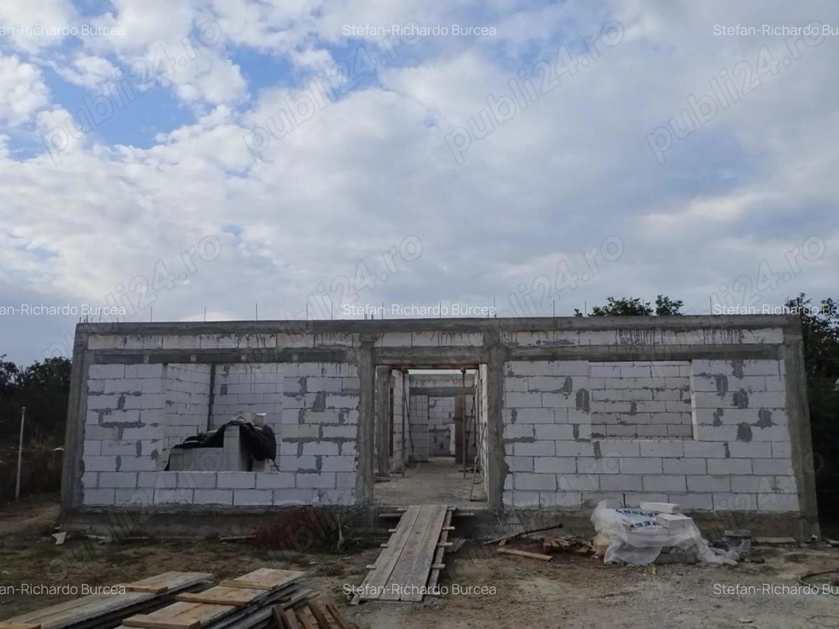 Vand teren+Casa in constructie in Comuna Curcani,Calarasi - 1
