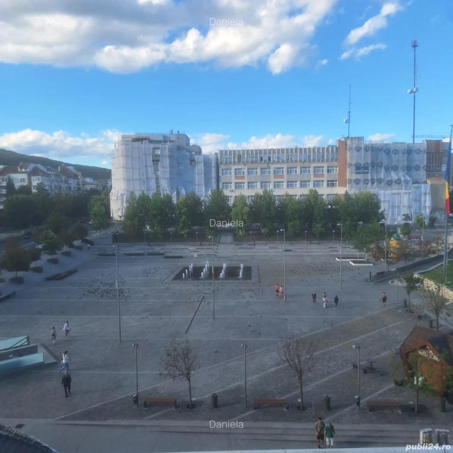 Apartament Ultracentral cu vedere la terasa in Ramnicu Valcea - 2 Apartament Ultracentral cu vedere la terasa in Ramnicu Valcea - 2