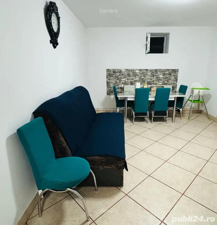 Vand casa modesta la tara - 2