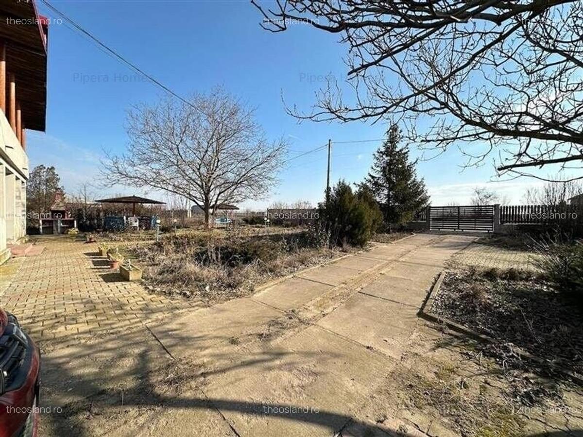 Vila beton P+1 si teren 2000 mp Calugareni - 2