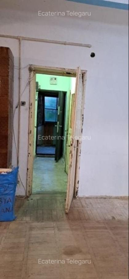 Casă 3 camere de vânzare - Baba Novac, teren 188 mp - 1