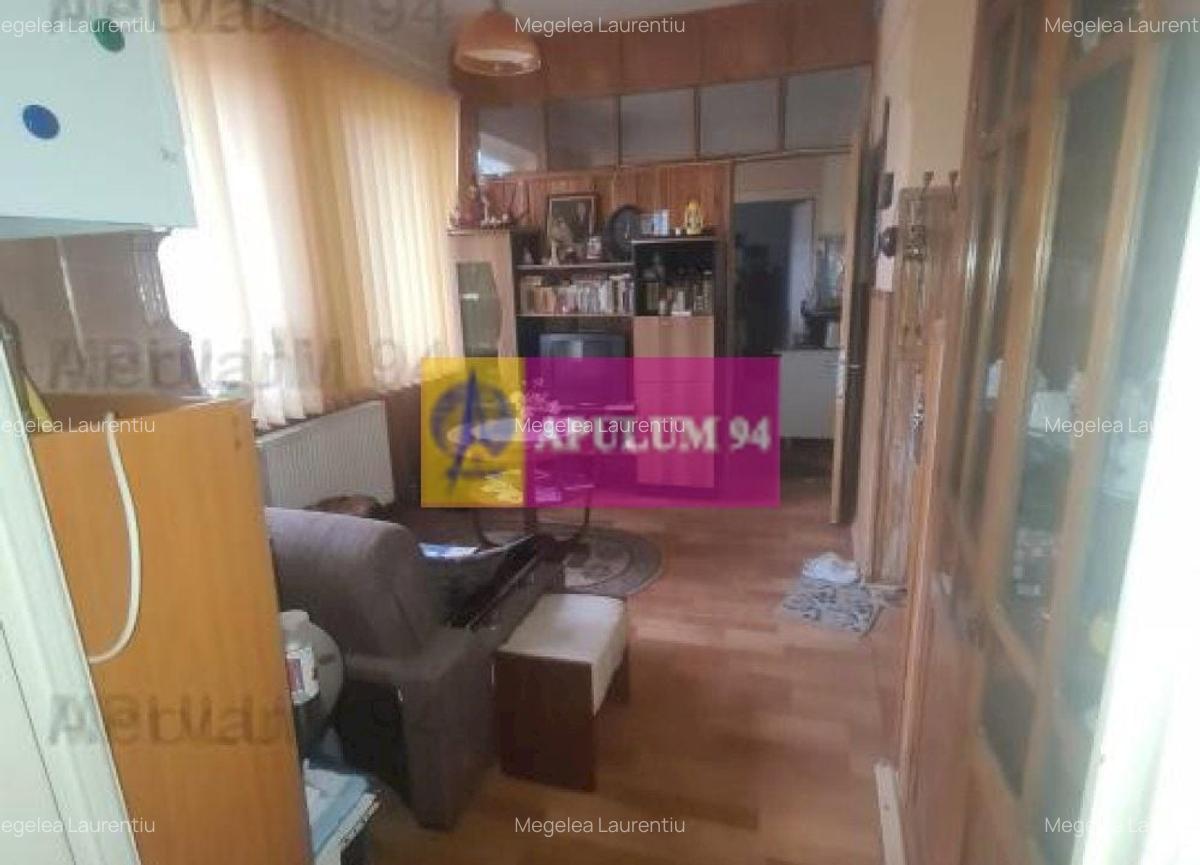Apartament cu 3 camere de vânzare în Câmpina - 8