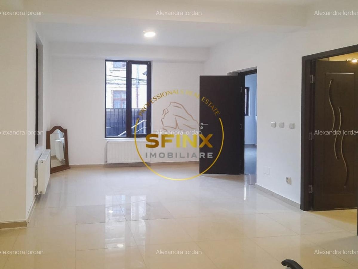 18 Camere Piata Victoriei, Spitalul Sanador - 4