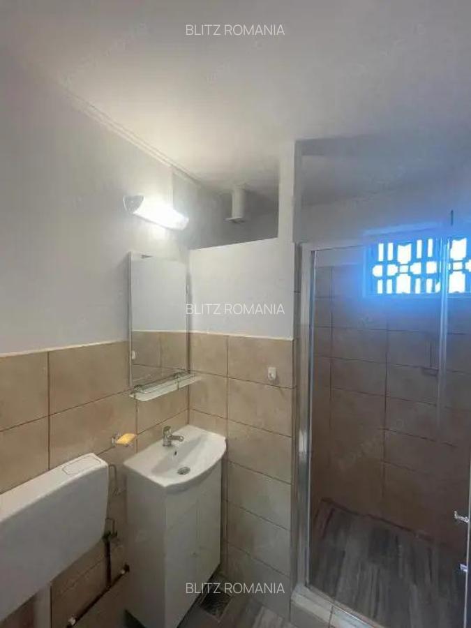 Apartament de vanzare, cu 2 camere semidecomandat, 52 mp, zona ultracentrala - 6
