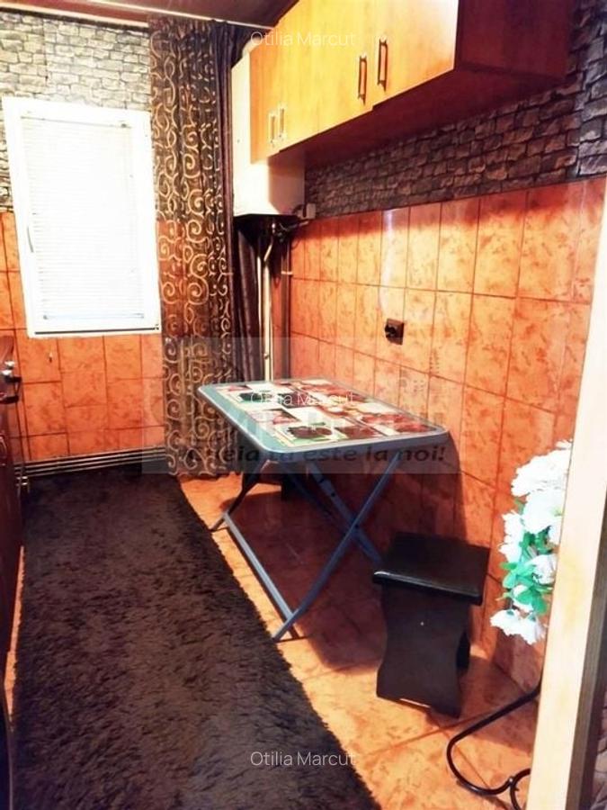 2 CAM PODU ROS PALAS CANTEMIR FARA RISC ETAJ INTERMEDIAR - 12 2 CAM PODU ROS PALAS CANTEMIR FARA RISC ETAJ INTERMEDIAR - 12