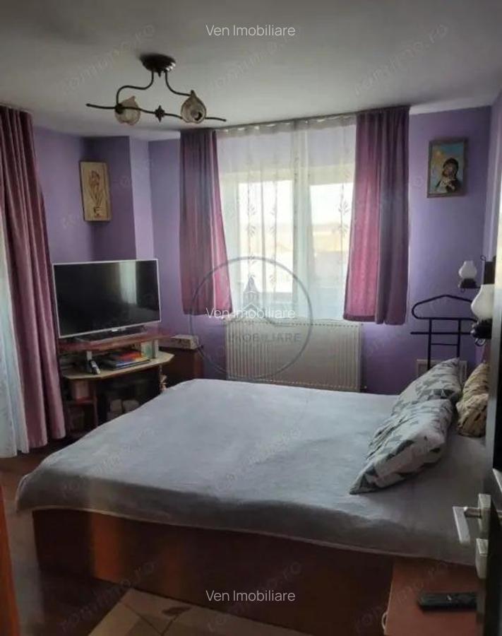 Apartament 3 camere zona Calea Moldovei - 1