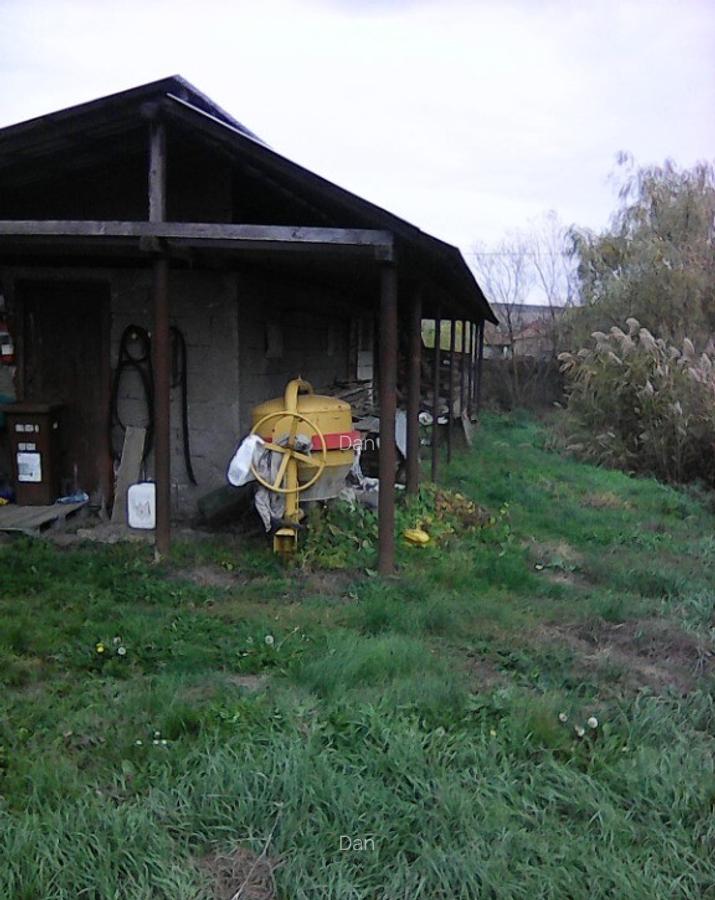 Proprietati-sat Radeni, com. Roscani, jud. Iasi teren 3000mp - 5