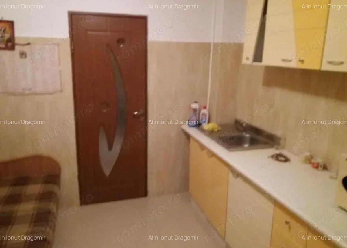 Apartament 2 camere/ cu centrala proprie/ aer condi?ionat/ Poarta 6 - 8