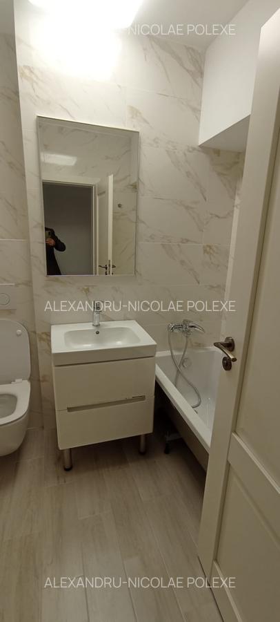 Birou 4 camere decomandate etaj 2 cladire dupa cutremur Universitate metrou - 15