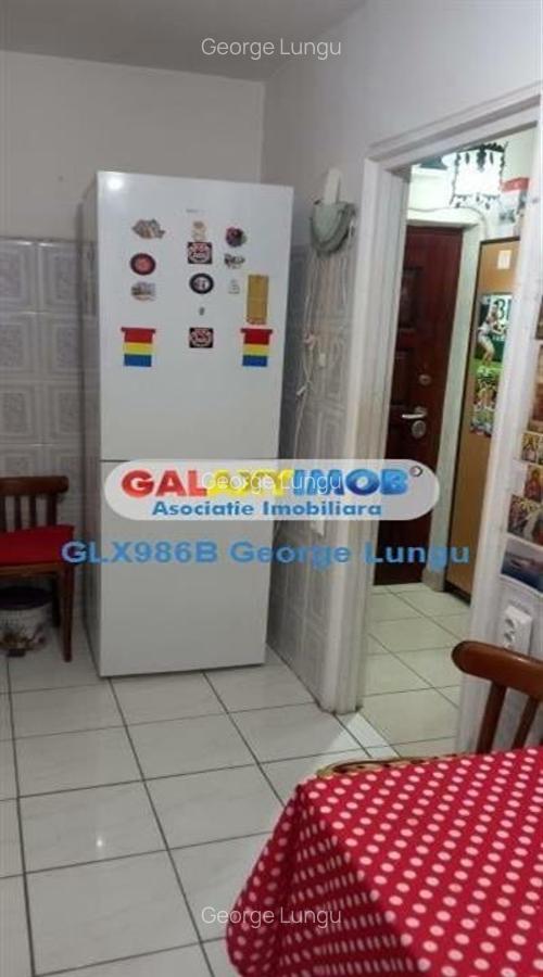 Apartament 3 camere decomandat Drumul Taberei - 9