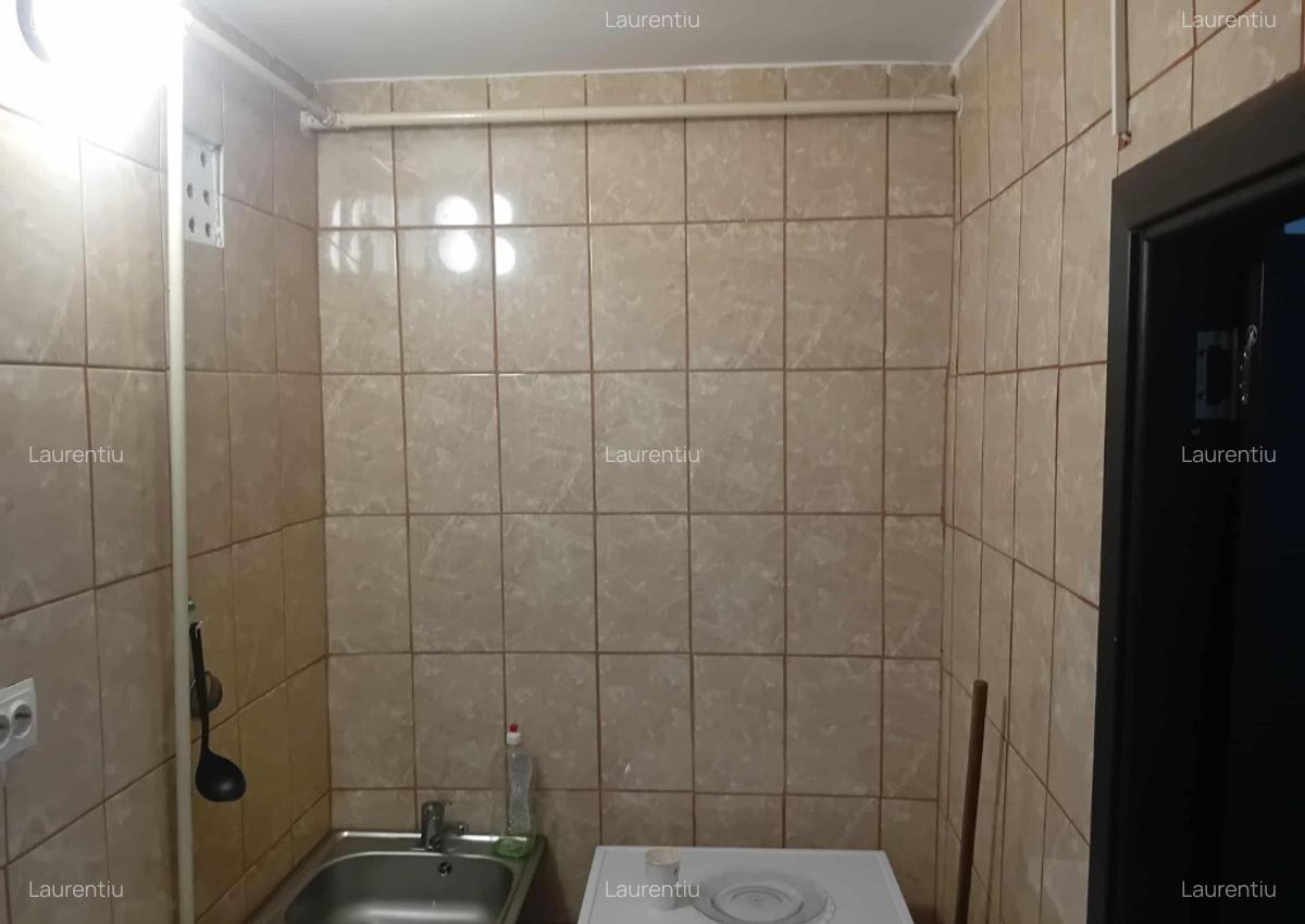 Garsoniera Maratei 24mp etaj 3 renovata centrala termopan baie cu dus - 9