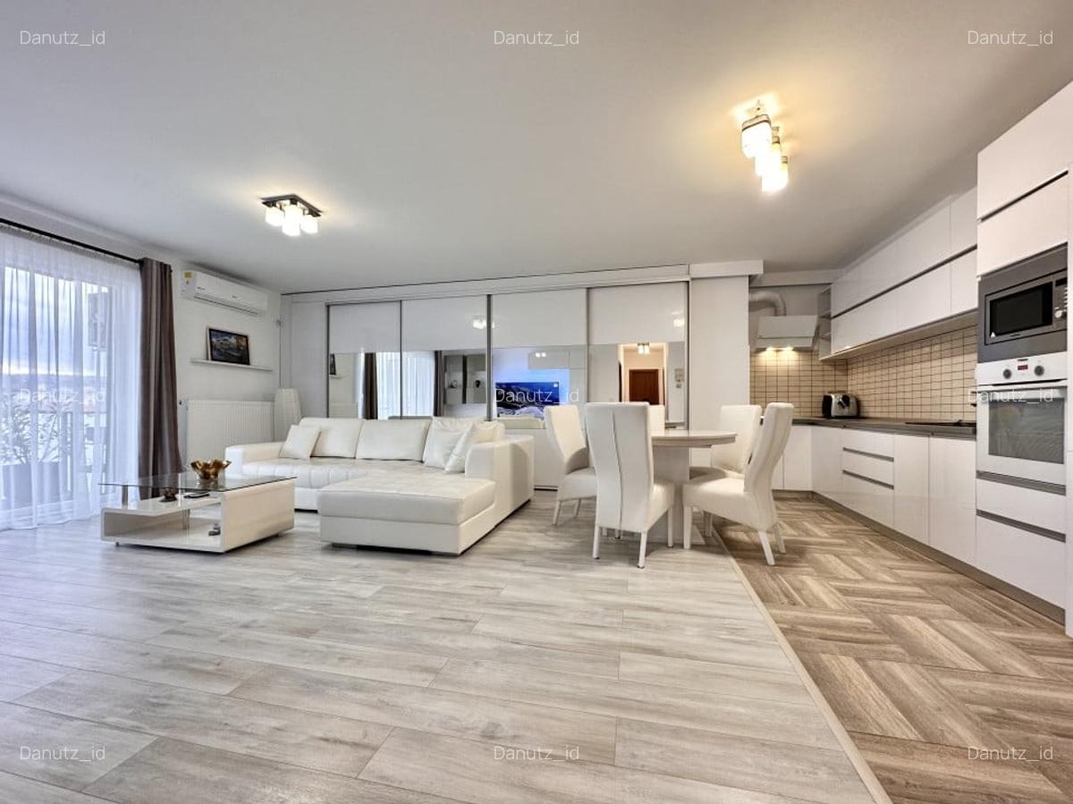 Inchiriere Apartament 3 camere, 2 bai, zona centrala, garaj - 1