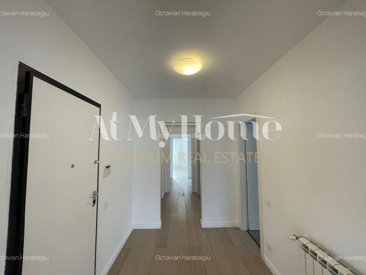 Apartament foarte spatios cu 6 camere, partial mobilat, 2 parcari, langa PARC - 18