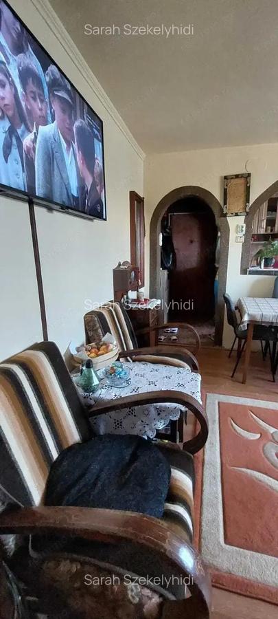 BRASADAS vinde URGENT ap 2 cam etaj 4/4 pe Aleea Prahovei. - 2