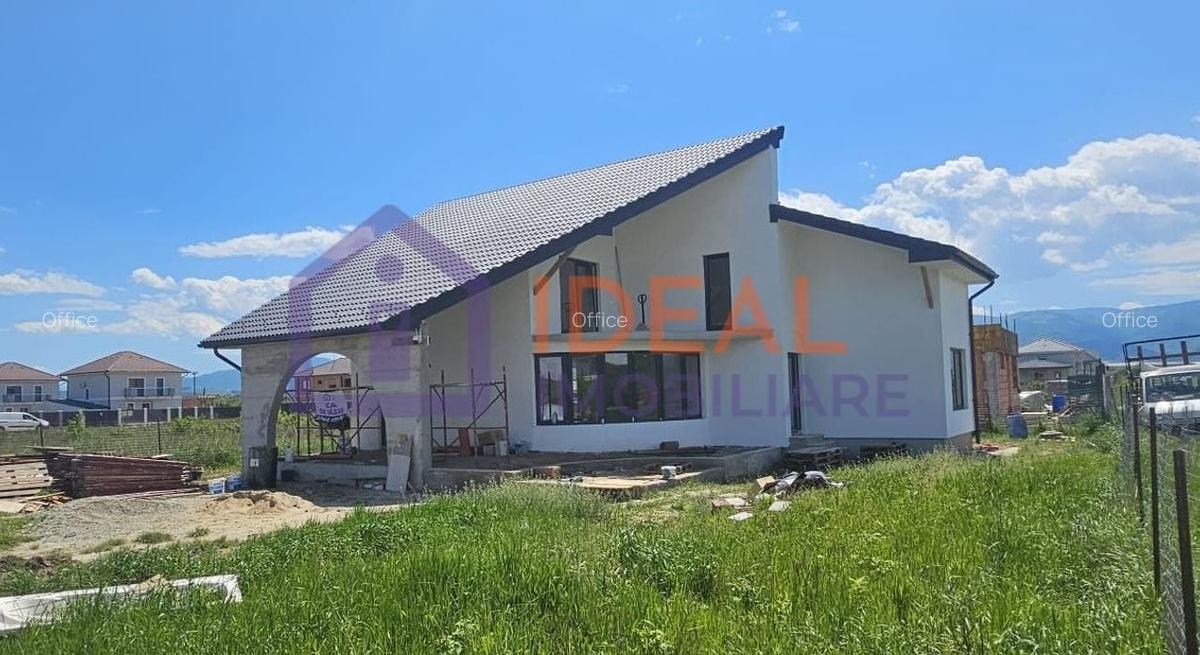 Casa Individuala Moderna cu 5 camere si 668 mpu curte, in Cristian - 3