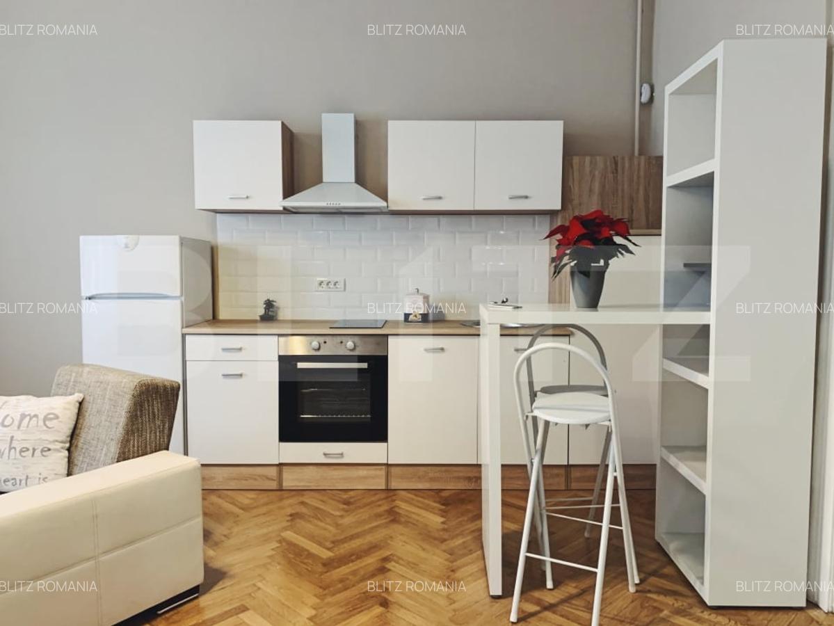 Apartament doua camere, cladire istorica, zona Medicina - 2