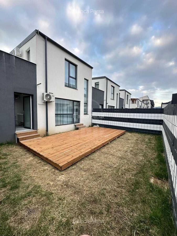 Casa individuala cu garaj si terasa 30mp zona Dumitru Mocanu - 13