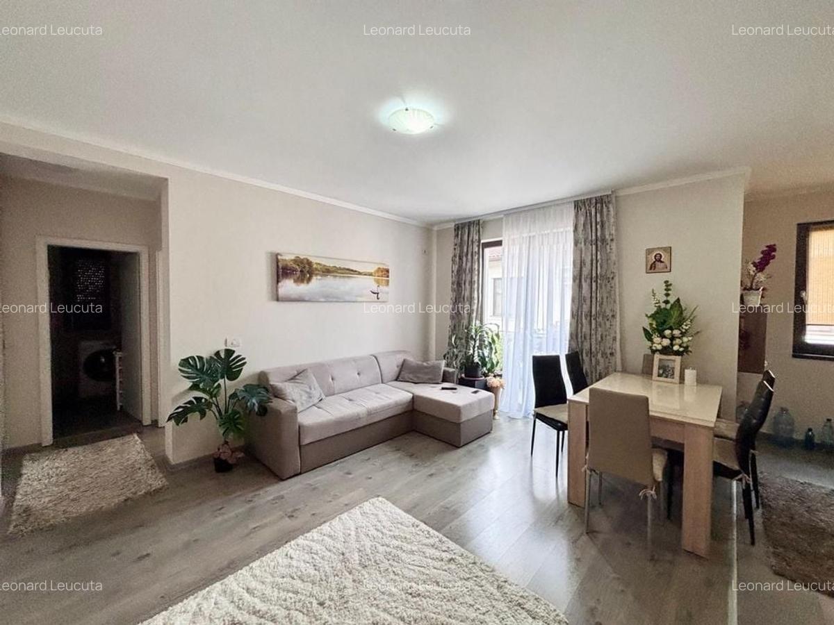Apartament cu 2 camere semidecomandat, mobilat în Giroc - 1
