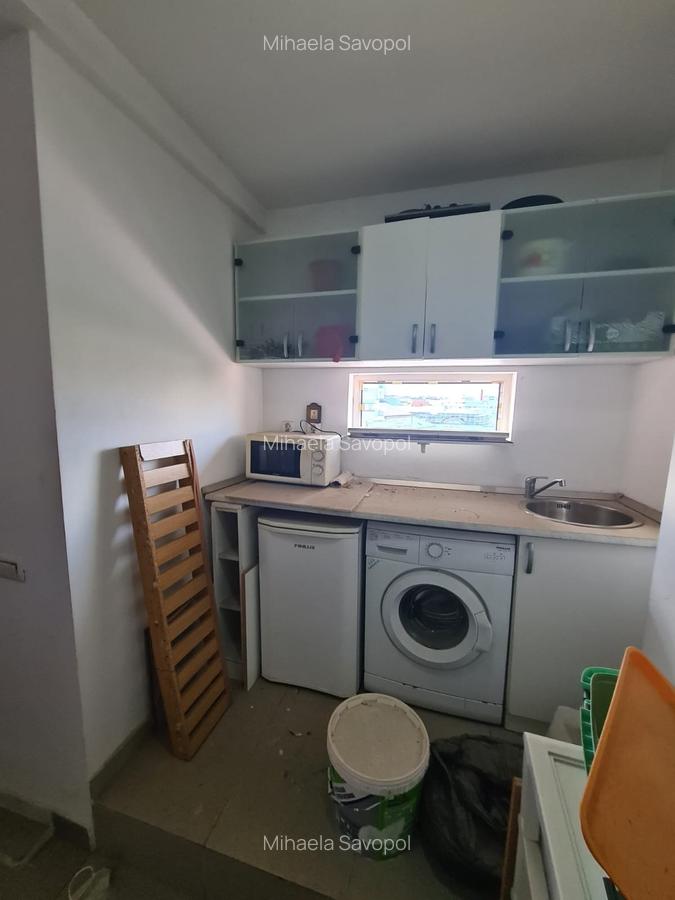 Garsonieră decomandată, mobilată în Universitate - 9