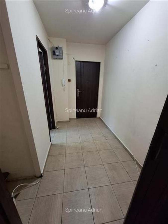Favorit-Gh Lazar, 3 camere, parter cu centrala proprie - 9