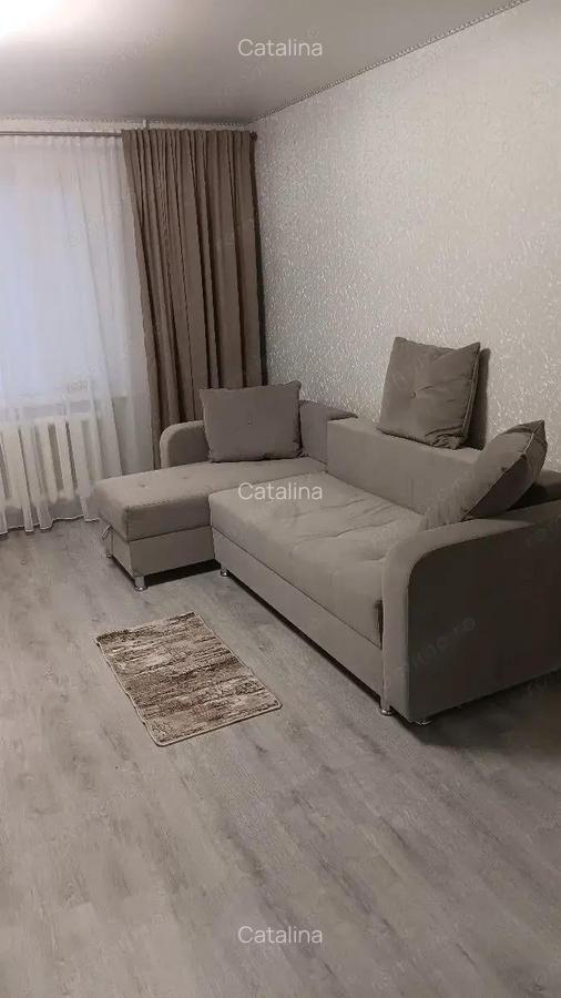 Inchiriez apartament cu o camera in zona Complex - 2