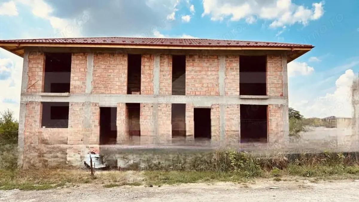 Casa 4 camere, 110mp, Valea Lupului la strada asfaltata - 1