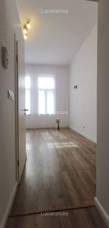 Vând apartament cu 1 camera ultracentral - 5