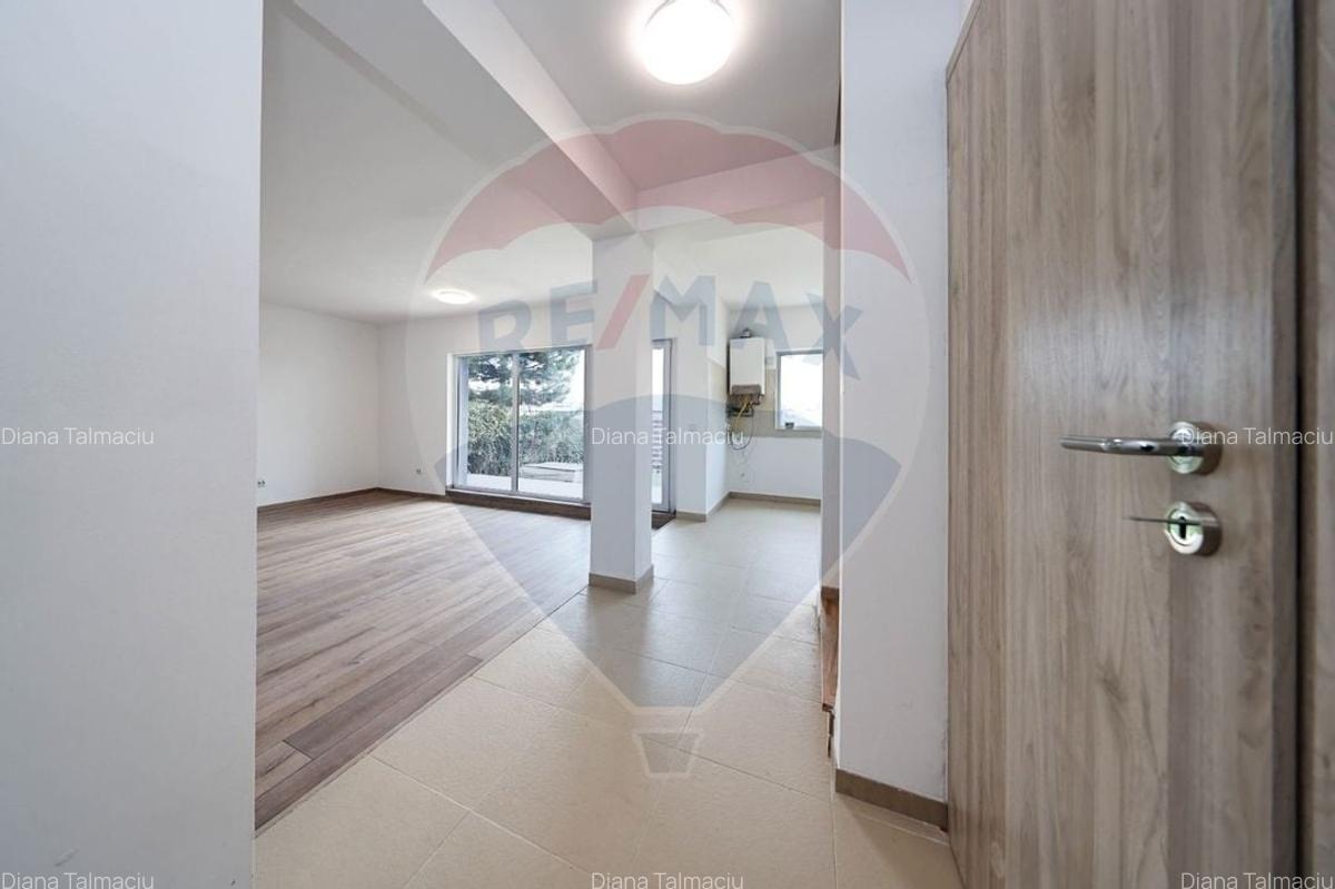 Casă cu 4 camere în Tărlungeni - 5