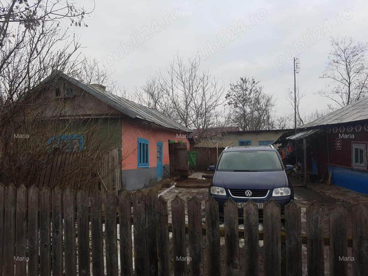 Casa cu teren intravilan 2800 mp in Vladeni (Corlateni), Botosani - 4