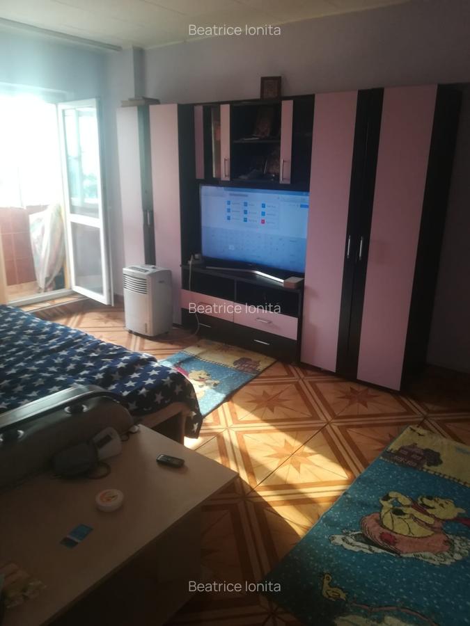 Apartament cu 2 cam in Piata Muncii, cu vedere pe spate - 4