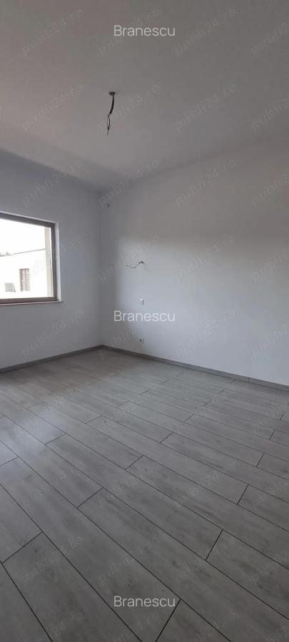 Vand vila duplex,Tancodrom, Pitesti. Se vind individual sau tot duplexul - 9