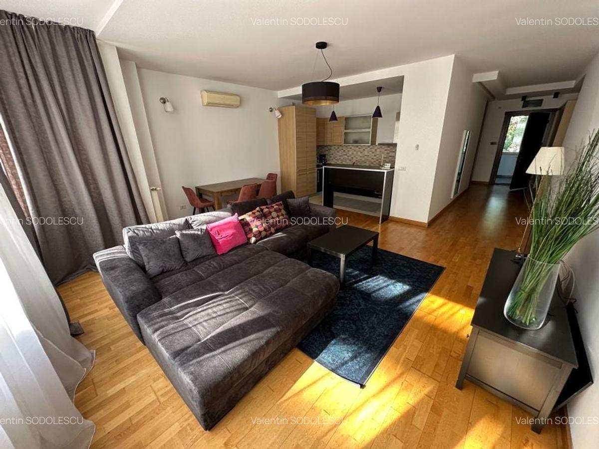Apartament cu 3 camere decomandat, mobilat în Central - 4