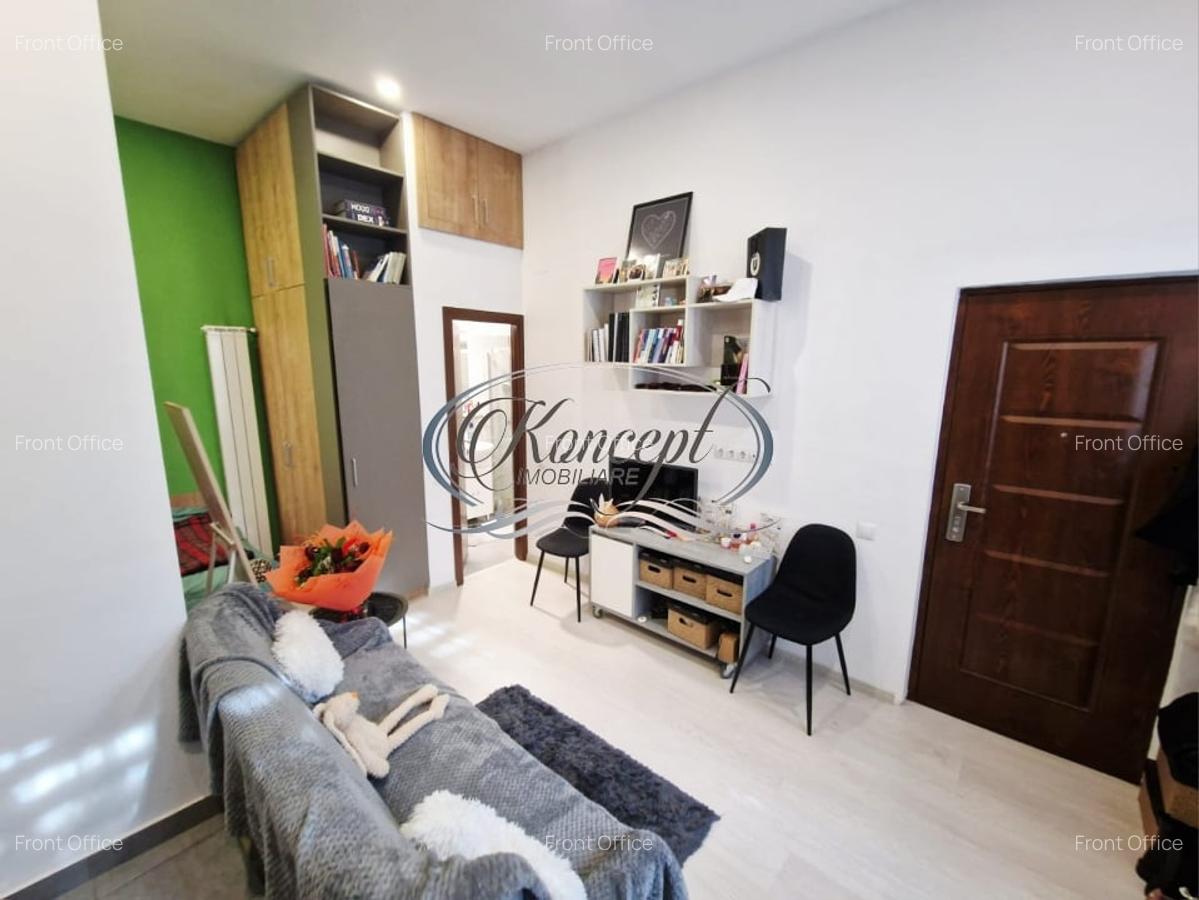 Investitie ideala: casa cu 2 unitati locative si curte, str. Horea - 10