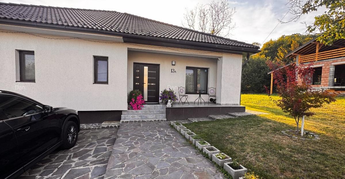 Casa noua in stil mediteraneean, mobilata si dotata, Tautii Magheraus - 9