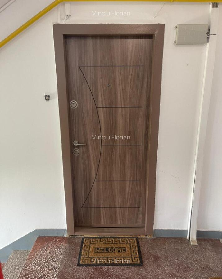 Apartament 3 camere Drumul taberei - 1