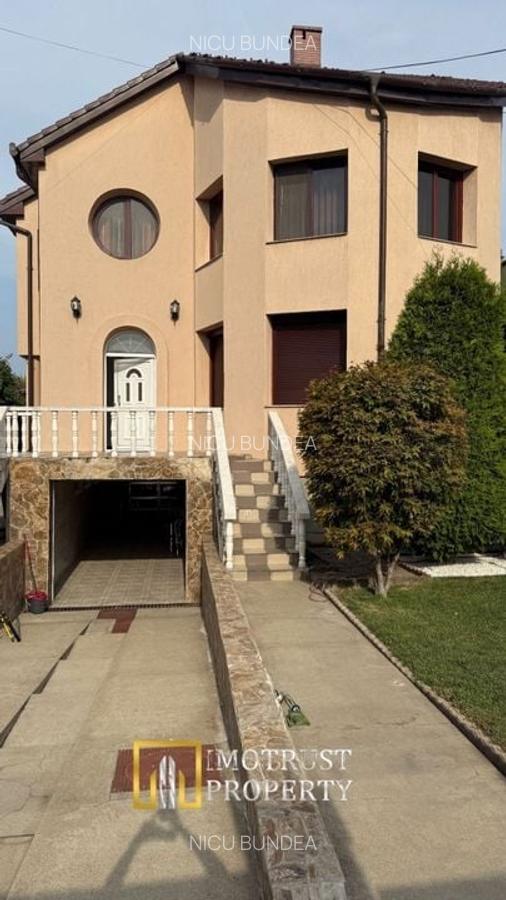 ? VILA DEOSEBITĂ DE VÂNZARE ÎN ARAD - ZONA CENTRALĂ - 4