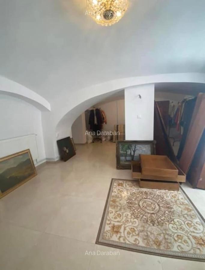Casa de vanzare , Centrul Vechi - 12