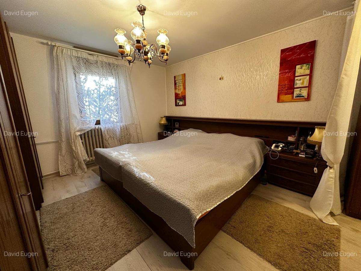 Locuinta de vacanta / rezidentiala - - 8