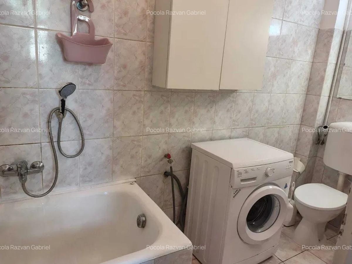 Apartament cu 3 camere,76mp,  Centru - 8