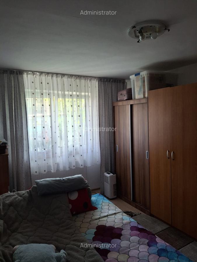 Apartament 2 camere Tractorul,decomandat,84000 Euro neg - 3
