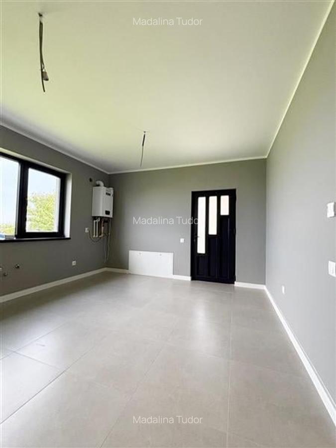 Casa individuala in Cristian cu teren 800mp, toate utlitatile racordate, Cristia - 10