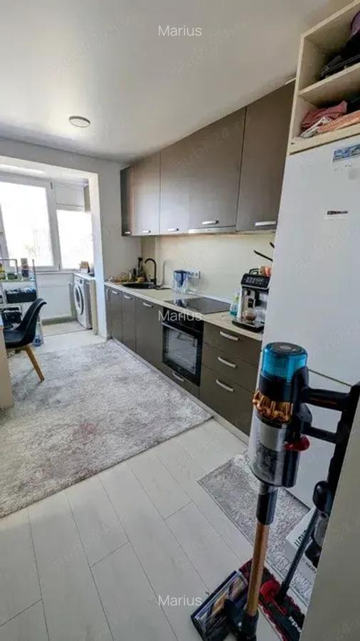 Proprietar Apartament 2 camere,50 mp, renovat, zona Astra 110.900 - 3