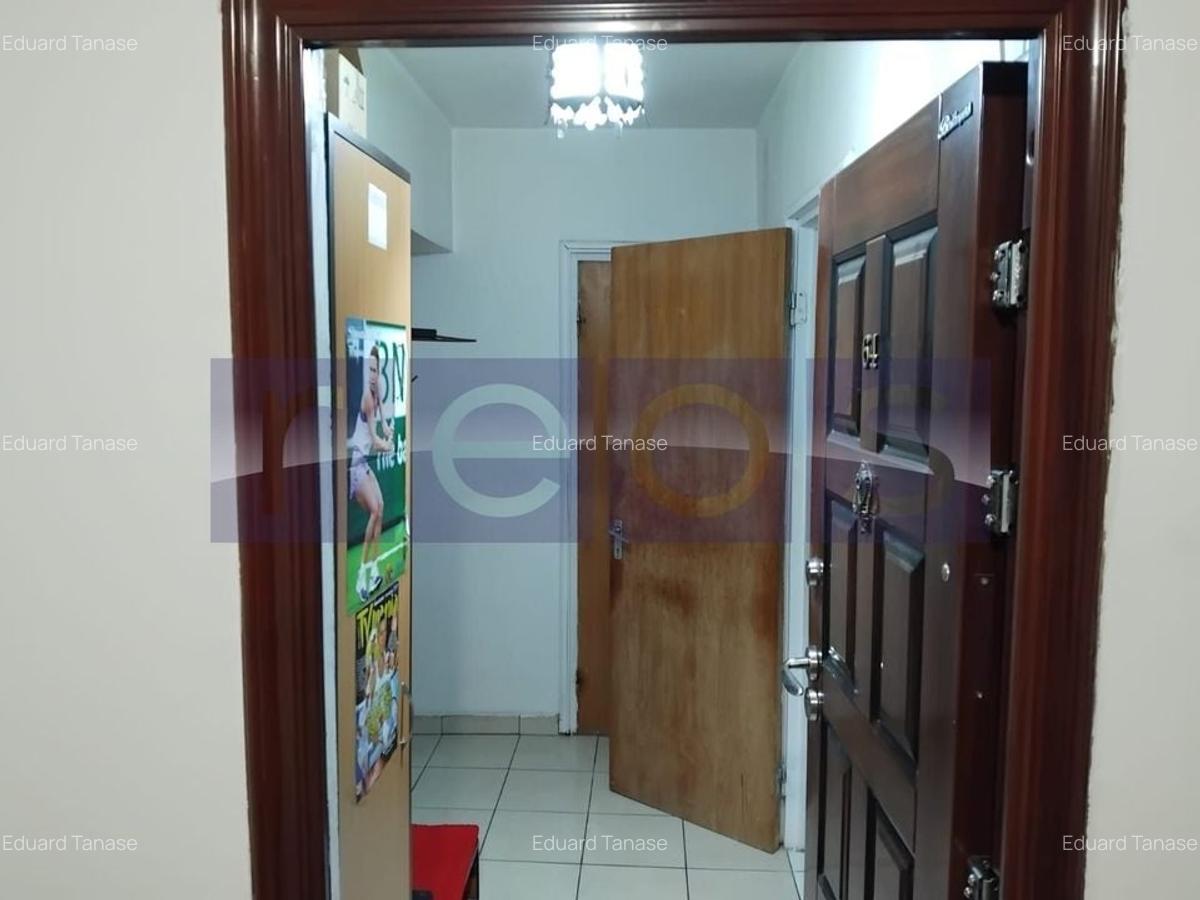 VANZARE 3 CAMERE I DECOMANDAT I METROU I RAUL DOAMNEI - DRUMUL TABEREI - 2