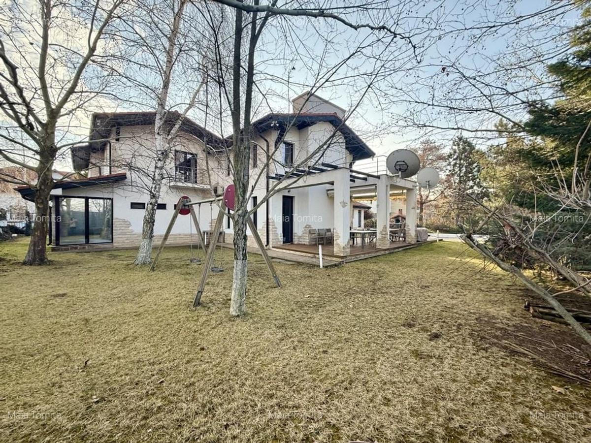 Grădină superbă, piscină și intimitate deplină - 1387 mp teren - 19