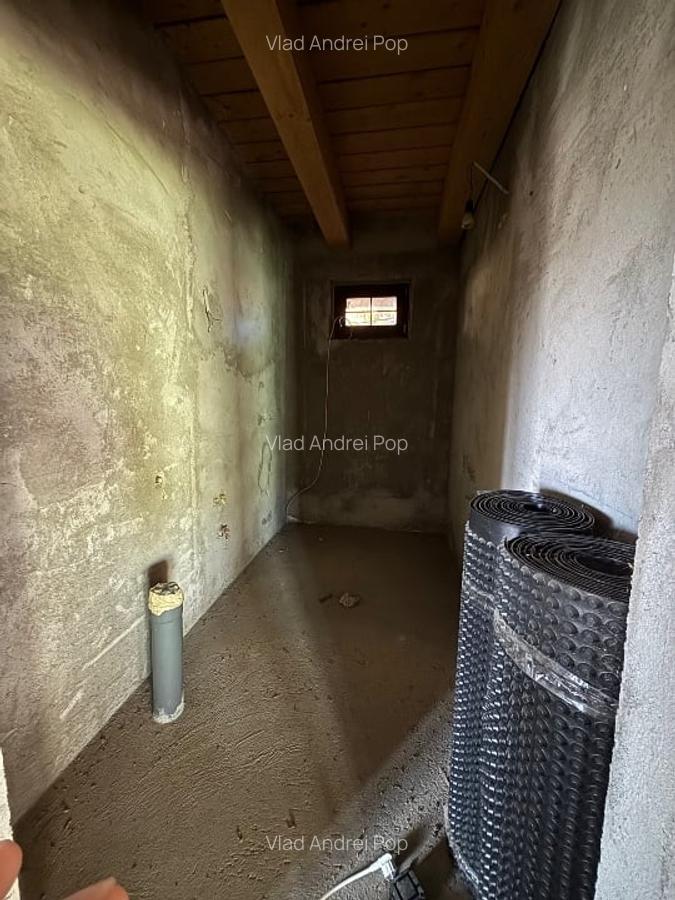 Casa de Vanzare la sol, 365m2 utili - 9