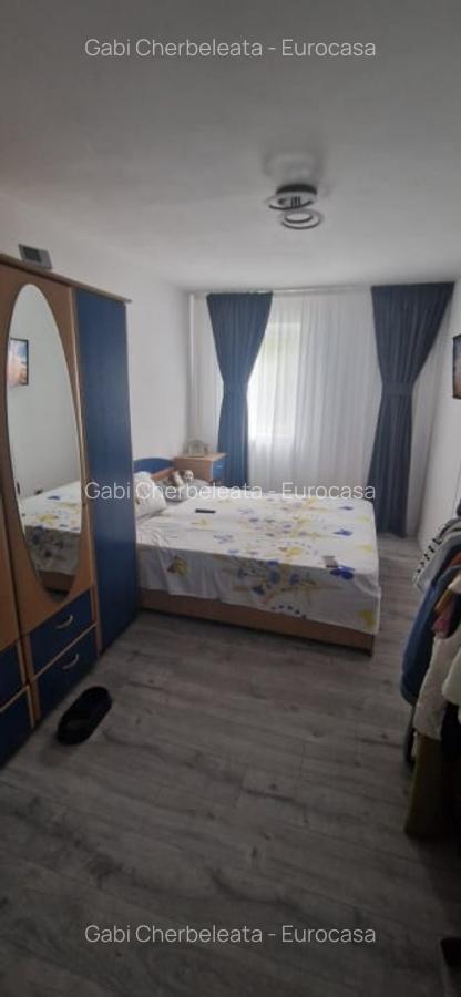 Apartament 3 camere Razboieni, etaj 2 - 4