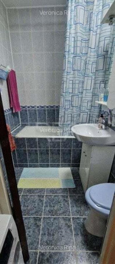 3 camere, decomandat, et 3/13, 80 mp-Bdul Iuliu Maniu, Gorjului. - 2