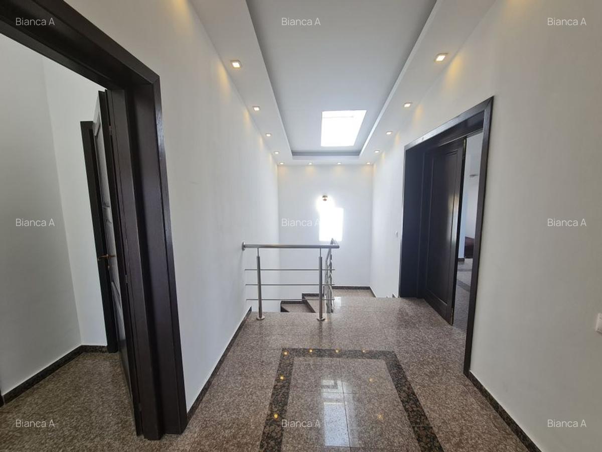 Casa individuala | semi-mobilata | 6 camere | Iancu Nicolae - 24