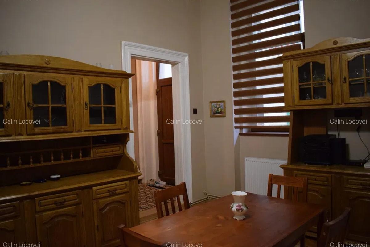 Apartament 3 camere pe 2 nivele str. Horea - 1